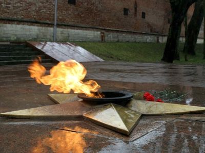 Вечный огонь. Фото: proza.ru 